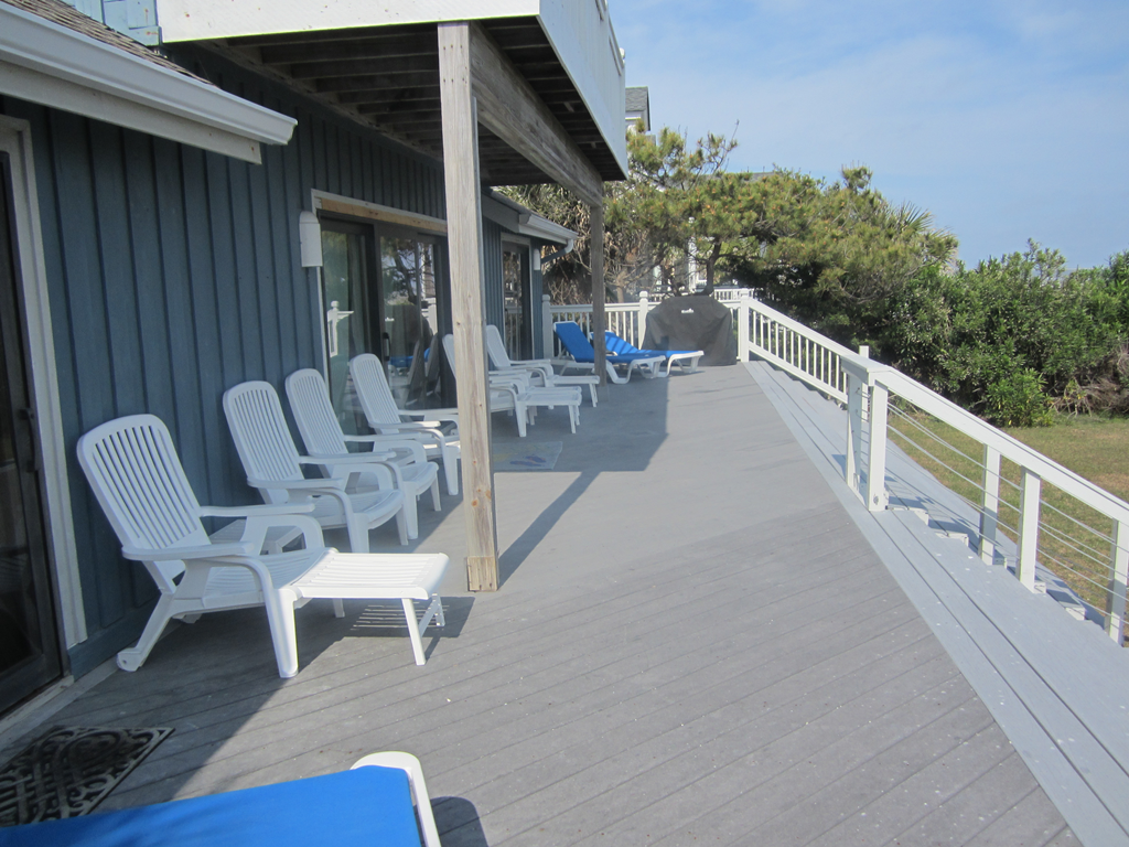 Ocean front deck