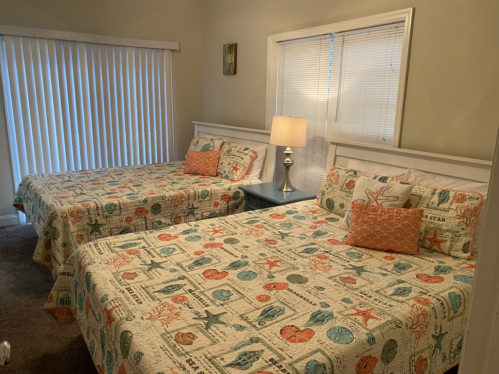 Bedroom with two queen beds