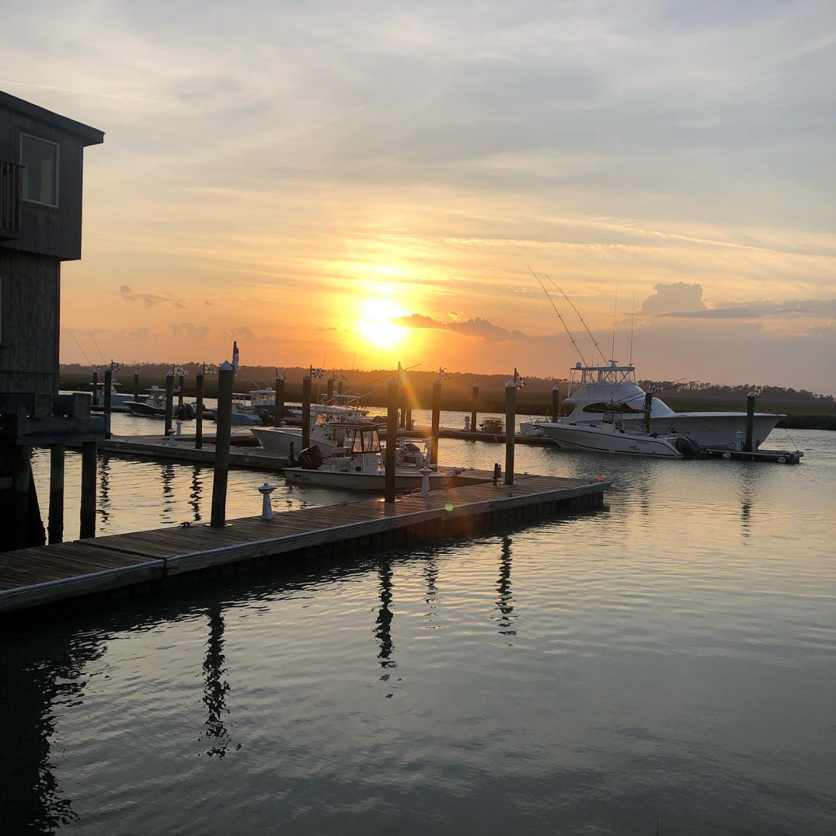 Have a boat?  Our full service marina and boat drop will not disappoint!