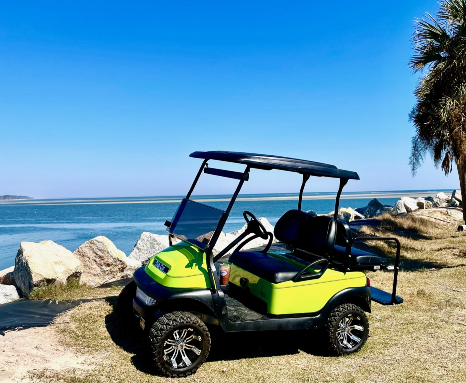  4-seater electric cart to use during your stay