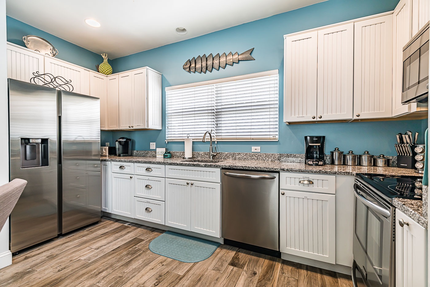 Fully stocked kitchen includes Keurig & traditional drip coffee maker. 